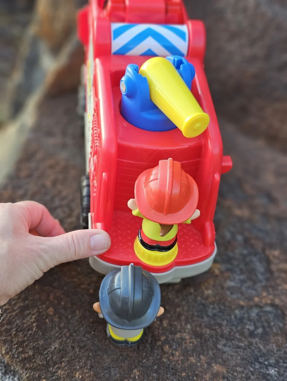 Fisher-Price bright fisher
